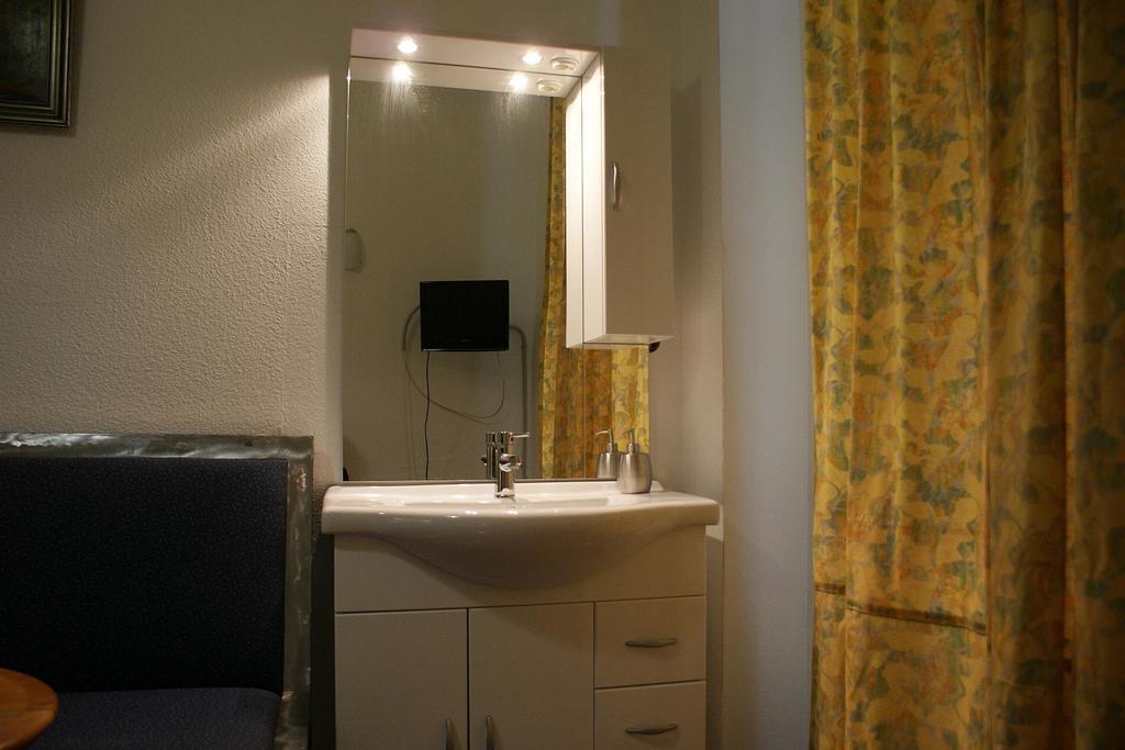Hotel Garni Aaberna 베를린 객실 사진